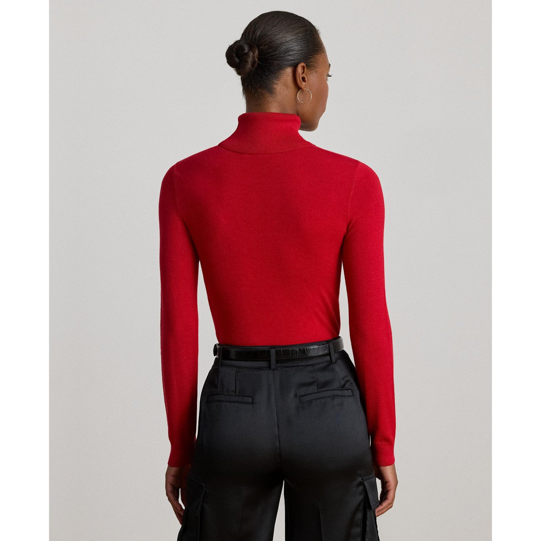 'Silk-Blend Turtleneck Sweater' pour Femmes