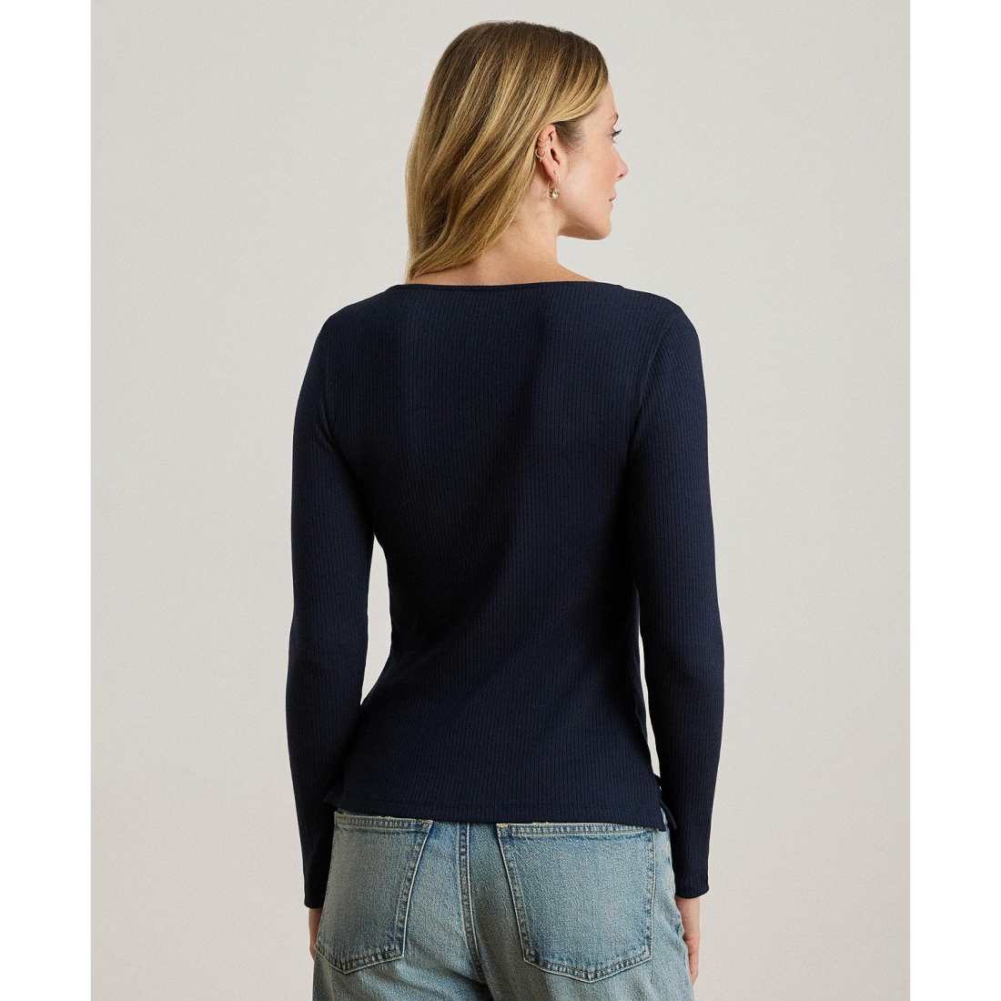 'Rib-Knit Long-Sleeve Scoopneck Tee' pour Femmes