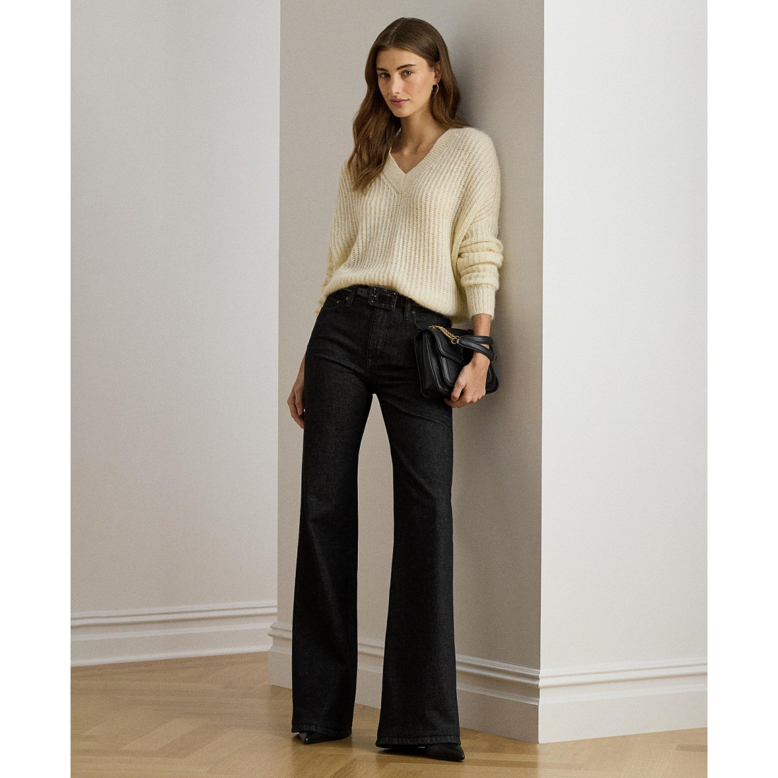 'Sequined Rib-Knit V-Neck Sweater' pour Femmes