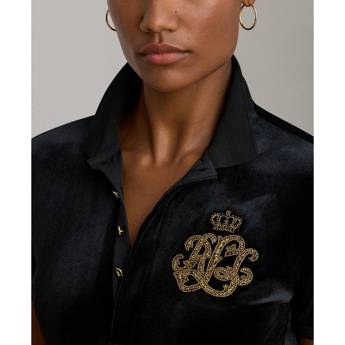 'Beaded-Logo Stretch Polo Shirt' pour Femmes
