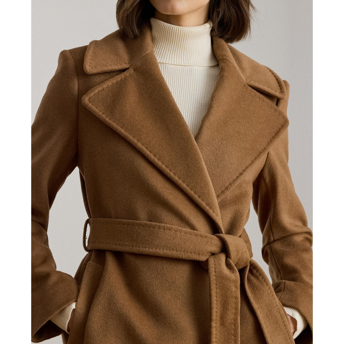 'Stitch-Trim Notch-Collar Belted Coat' pour Femmes