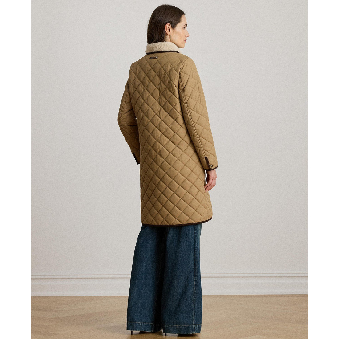 'Faux-Fur-Collar Quilted Jacket' pour Femmes