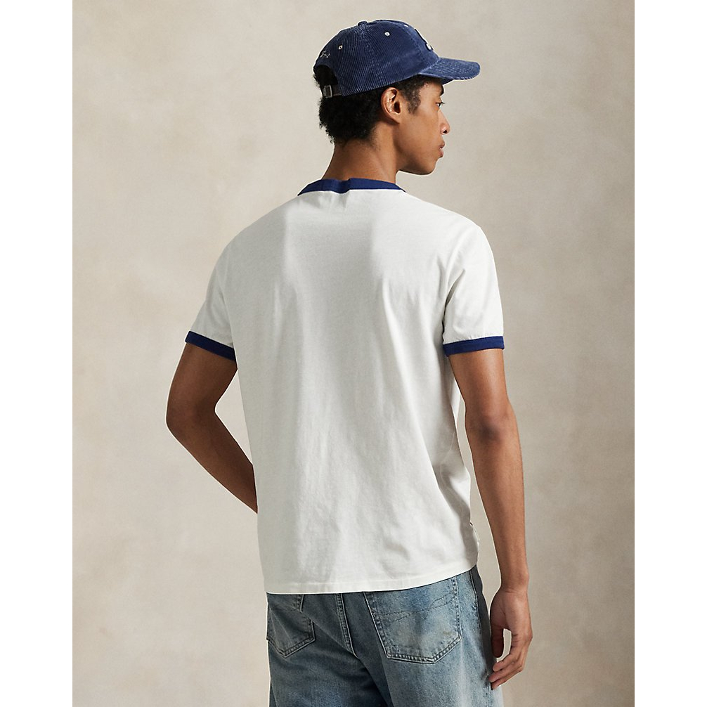 'Standard Fit Jersey Graphic T-Shirt' pour Hommes