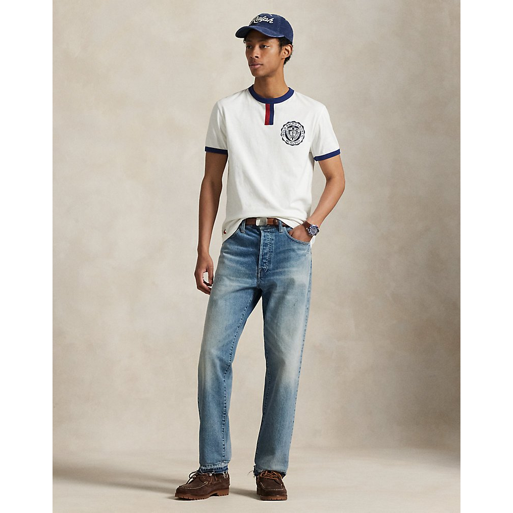 'Standard Fit Jersey Graphic T-Shirt' pour Hommes