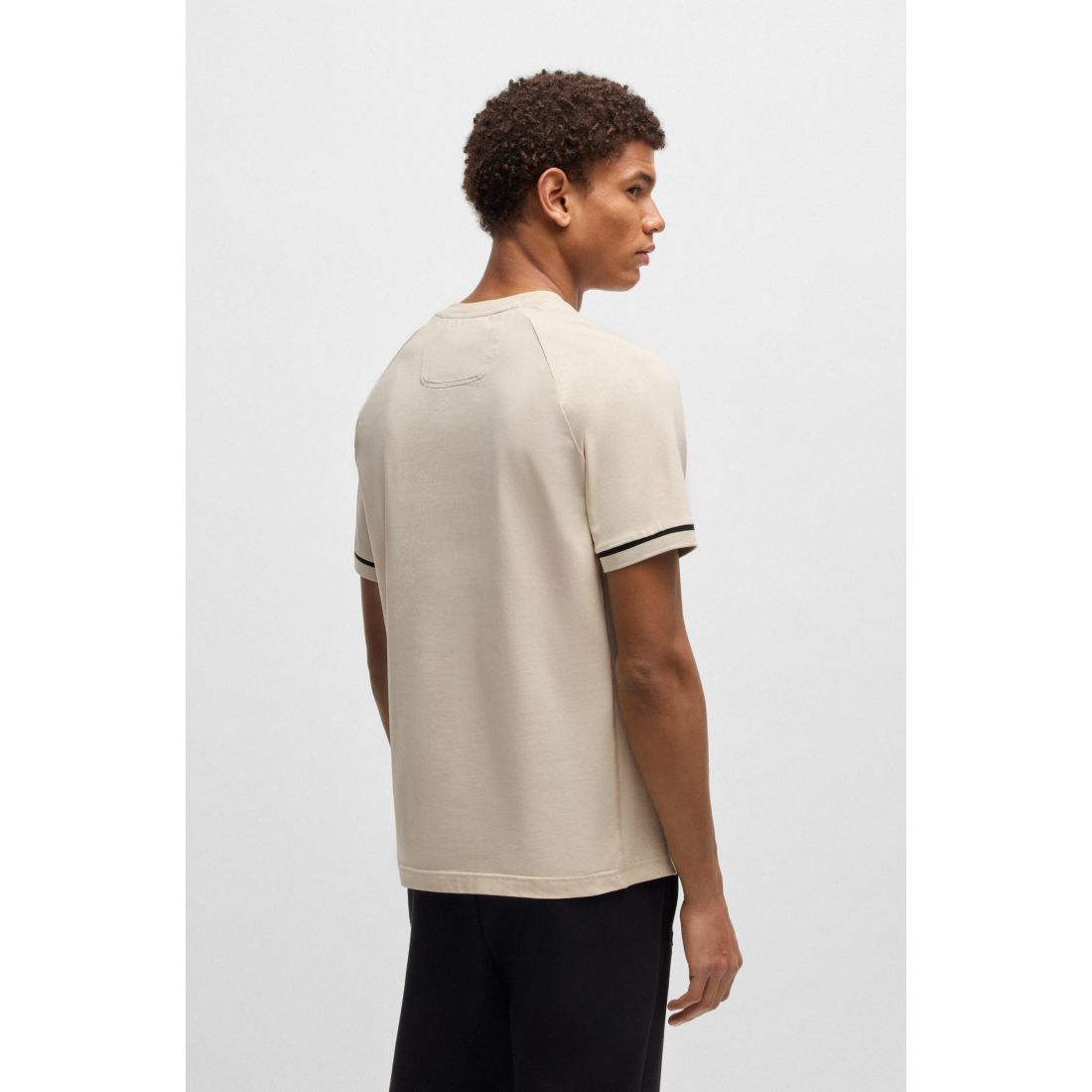 T-shirt 'Logo Badge' pour Hommes