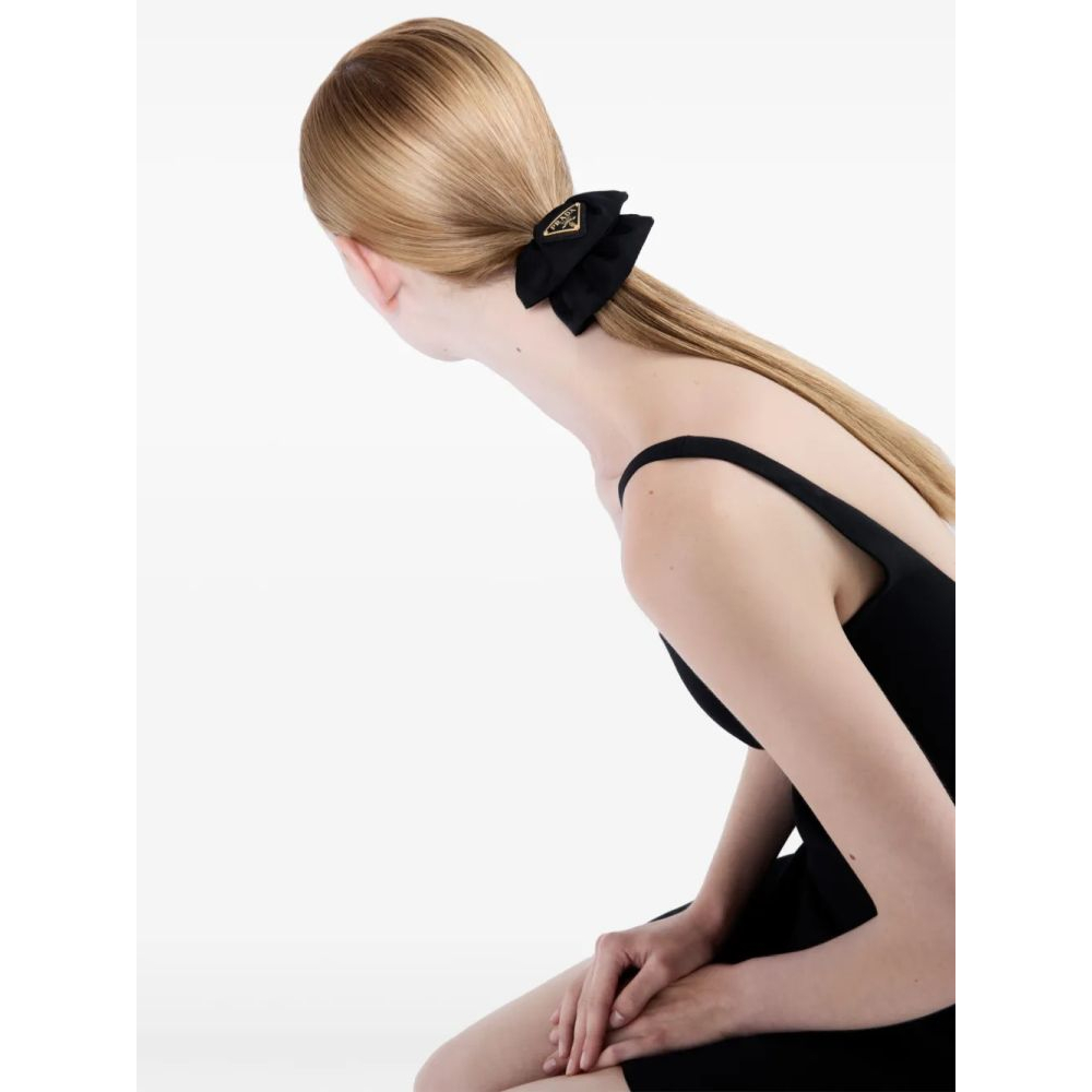 'Triangle-Logo Re-Nylon' Scrunchie für Damen