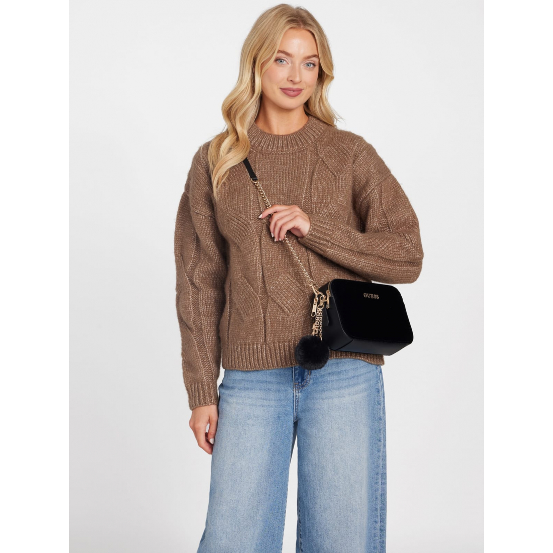 Women's 'Holly Velvet Crossbody'