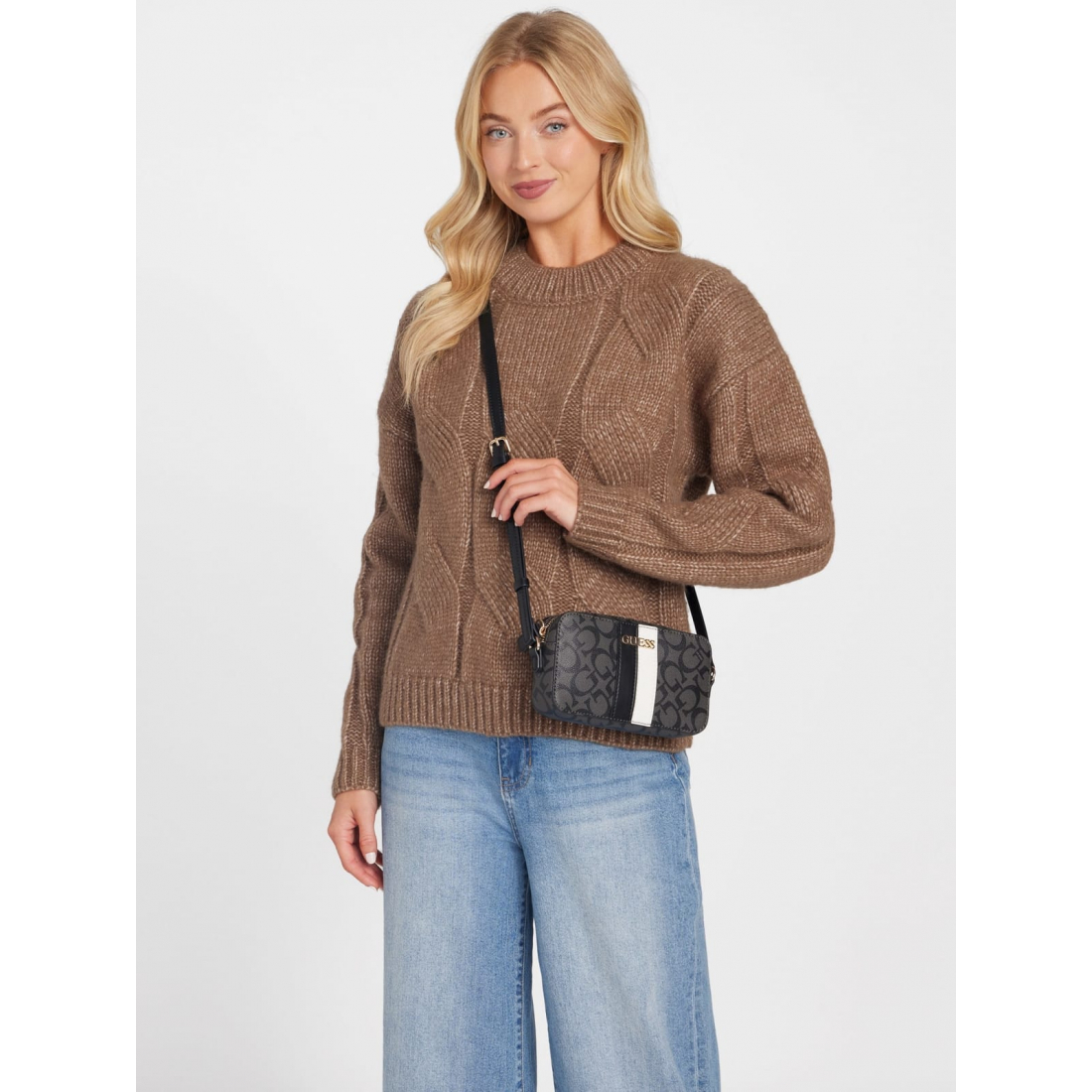 'Kyrie Mini Faux-Leather Camera Crossbody' pour Femmes