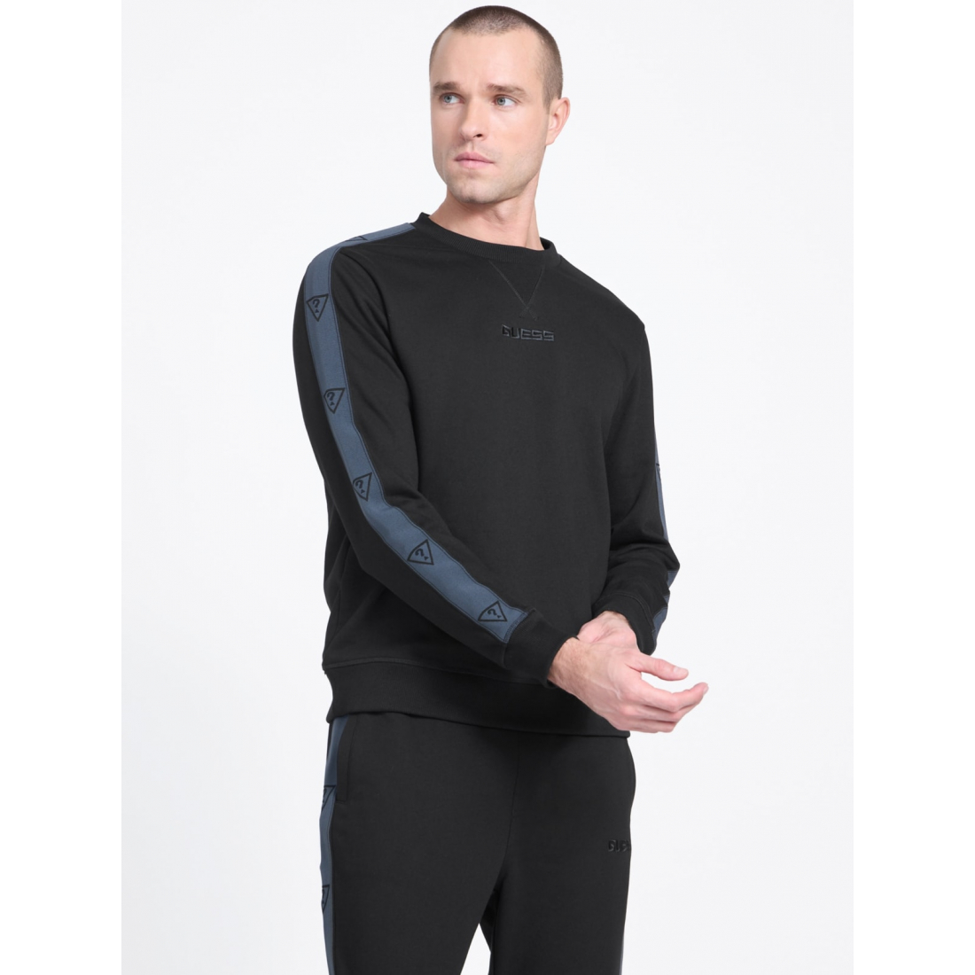Men's 'Chase Crewneck Long-Sleeve Active Top'