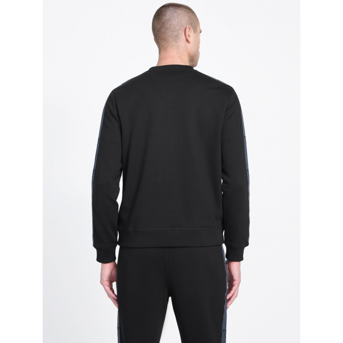 Men's 'Chase Crewneck Long-Sleeve Active Top'