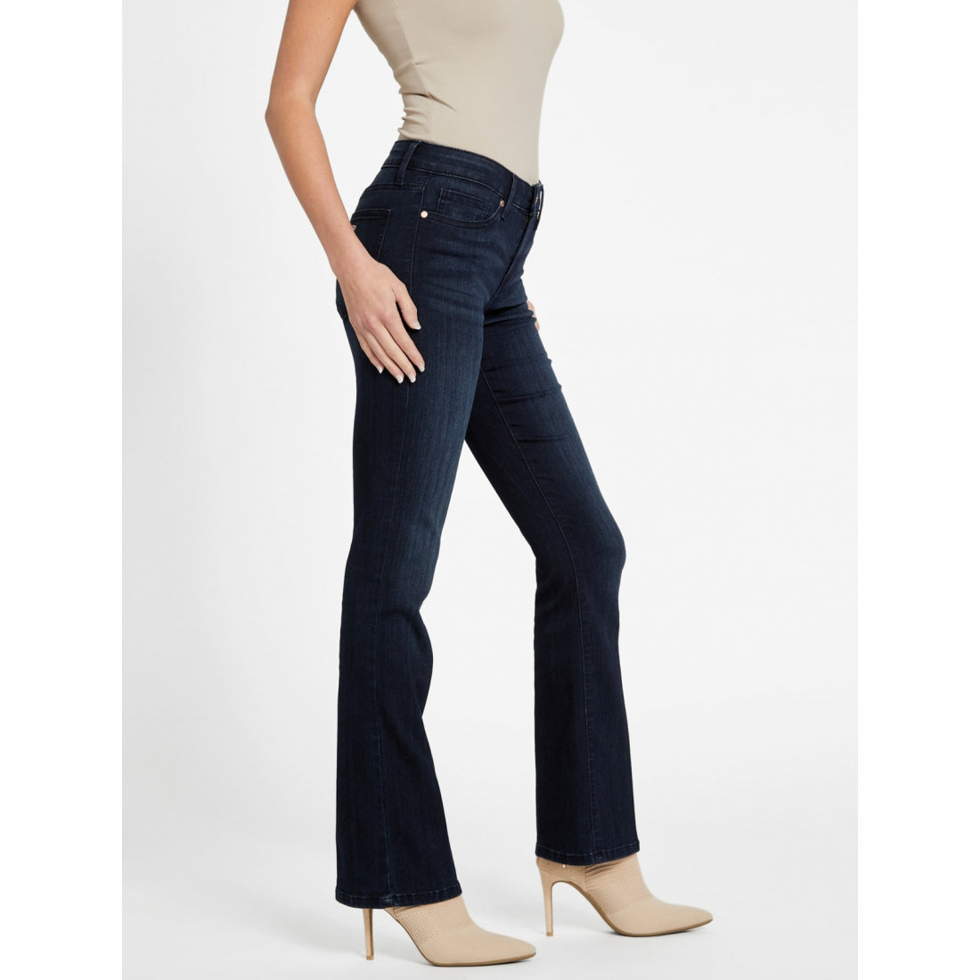 'Eco Lyllah Mid-Rise Bootcut Jeans' pour Femmes