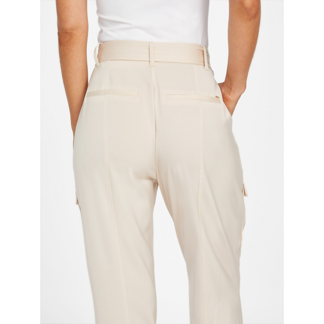 'Belinda Skinny Satin Cargo Pants' pour Femmes