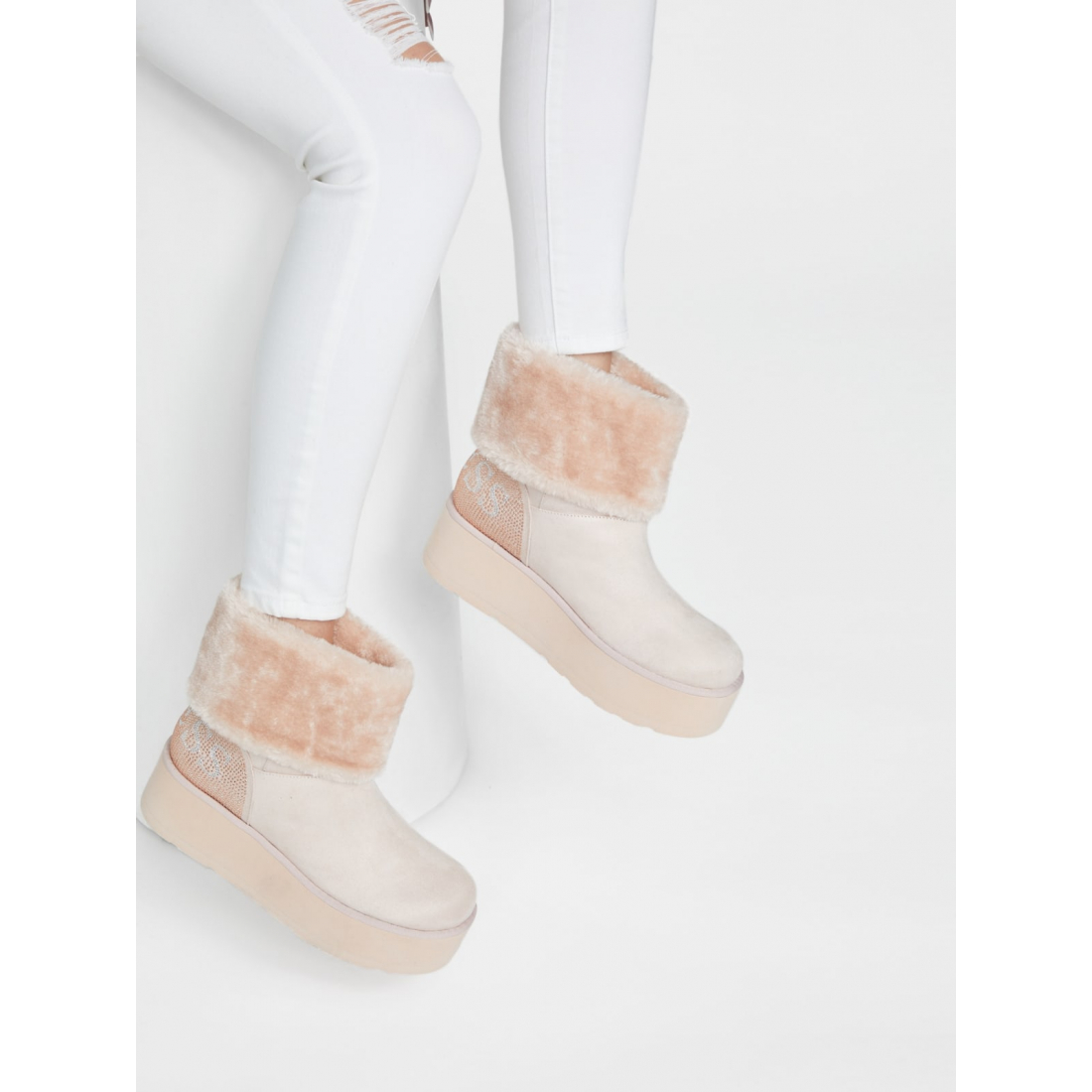 'Indya Shearling' Plateaustiefel für Damen