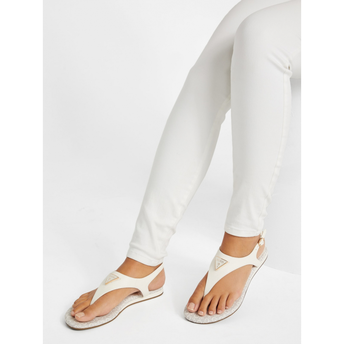 Women's 'Jerrah T-Strap' Sandals