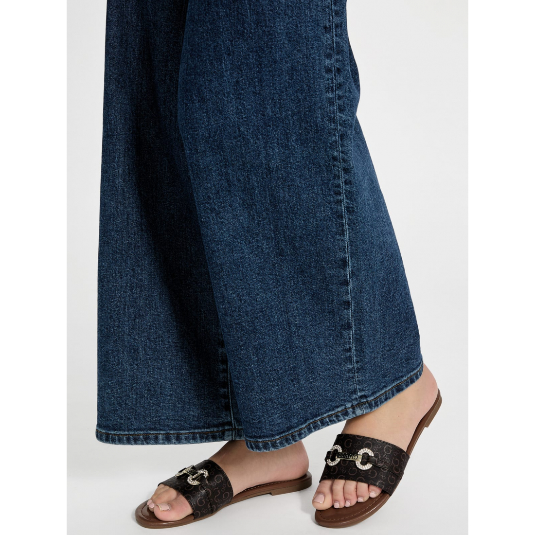 Women's 'Lamera Logo' Slides