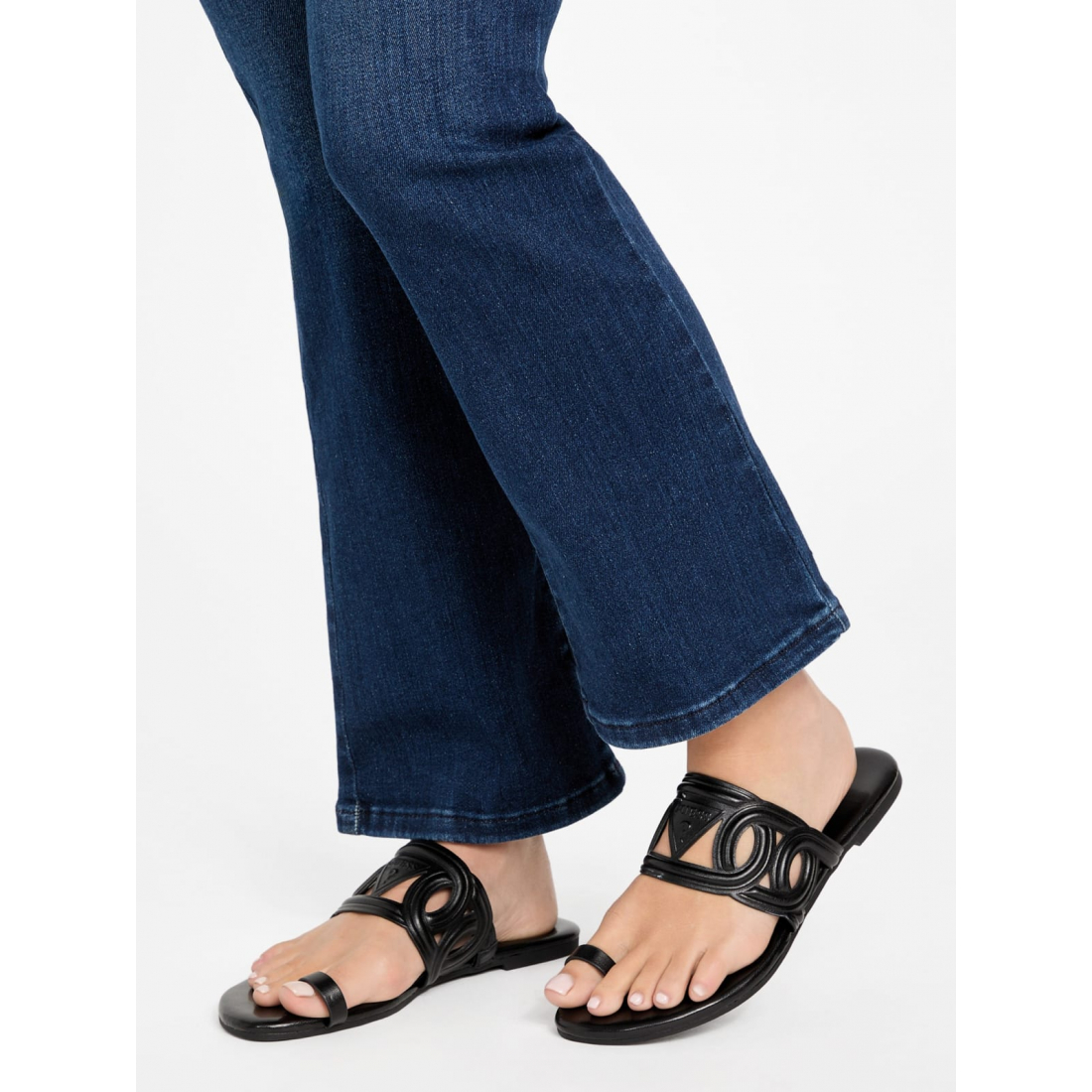 Women's 'Loons Cutout Toe-Ring' Sandals