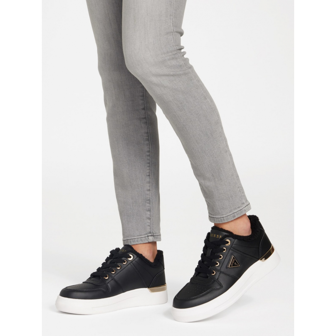 'Overria Sherpa' Sneakers für Damen