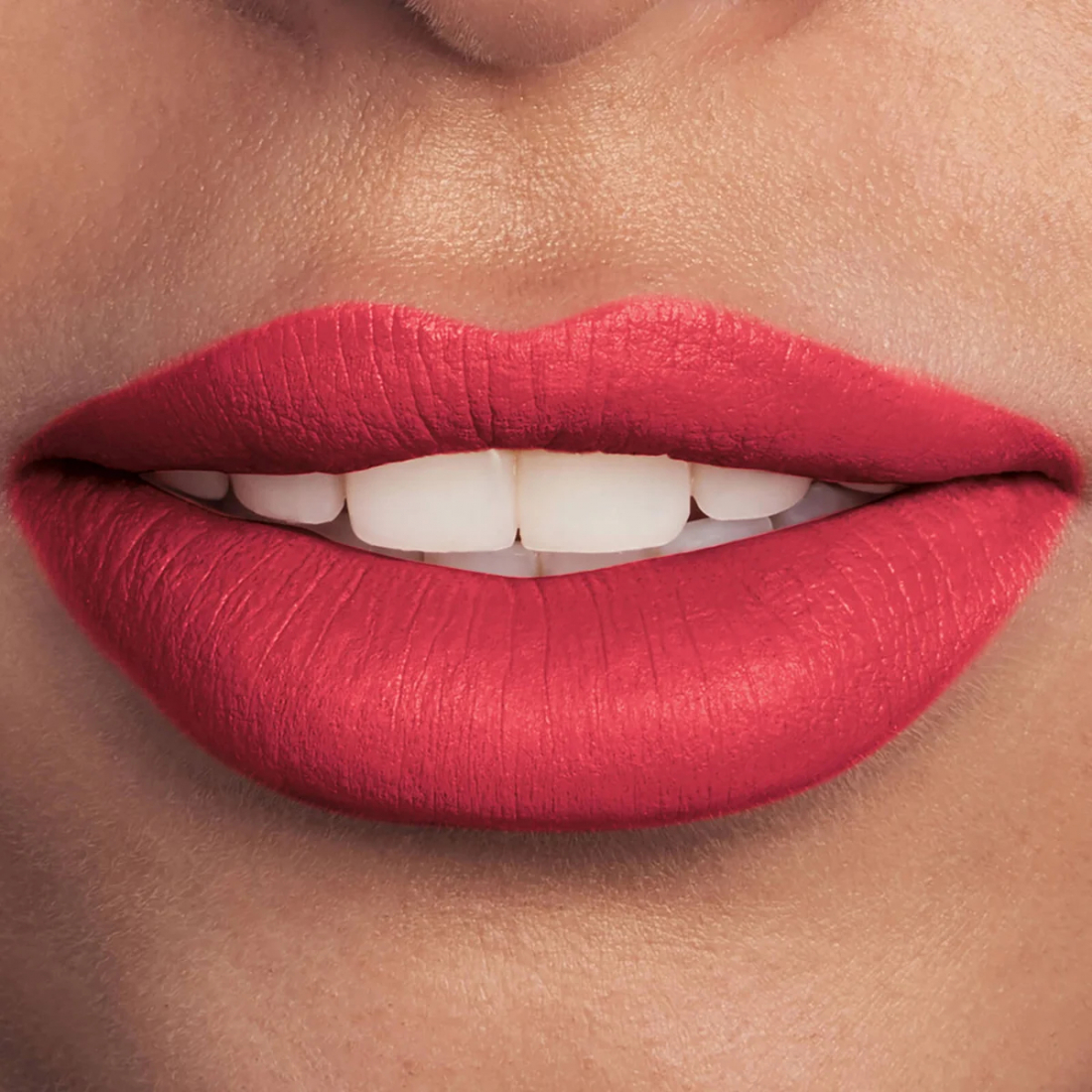 Rouge à Lèvres 'Velour Extreme Matte' - Dominate 1.4 g