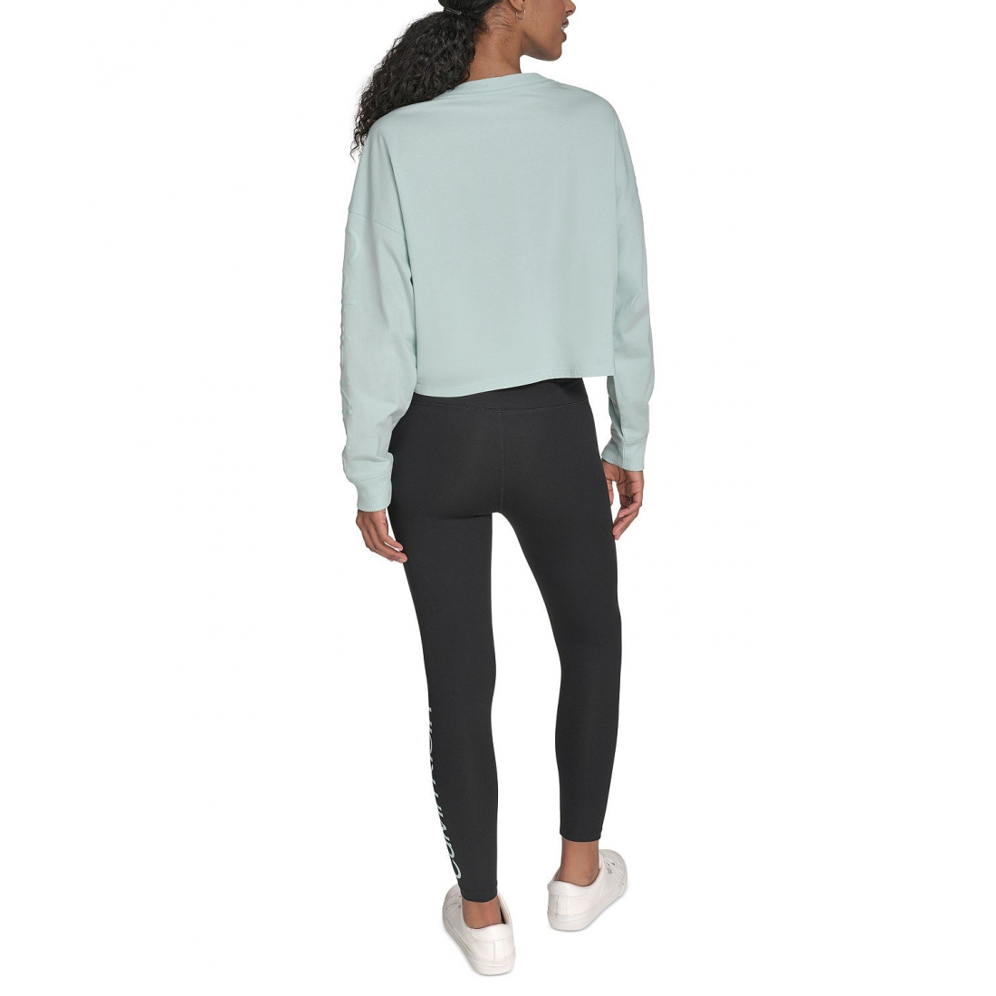 Women's 'Performance Logo Cropped Long-Sleeve Top'