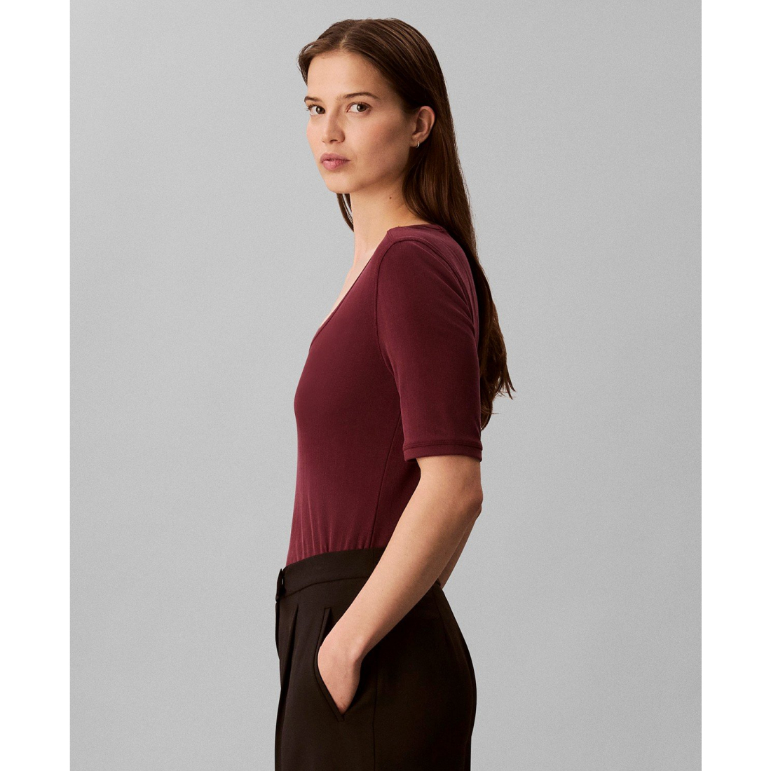 'Scoop Neck Ribbed T-Shirt' pour Femmes