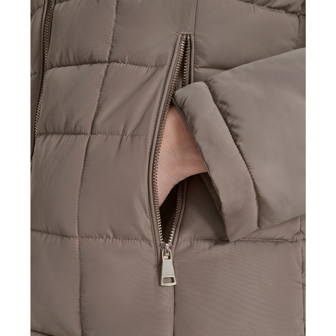 'Stand Collar Lined Puffer Jacket' pour Femmes