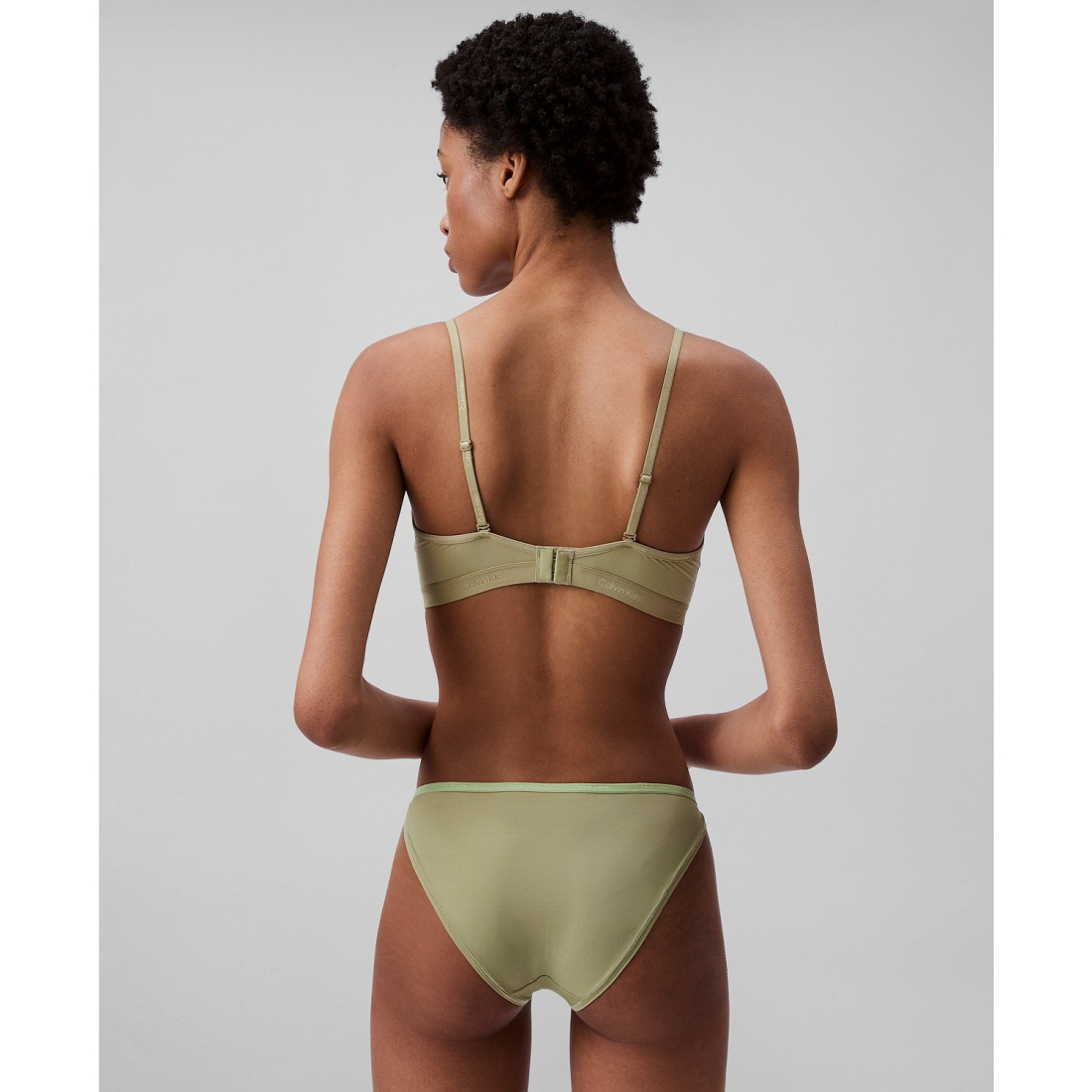 'Ideal Micro String Bikini Underwear QD5176' pour Femmes