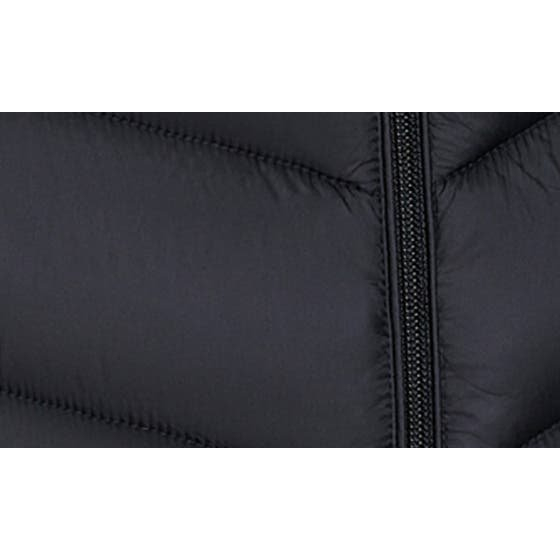 'Water Resistant Chevron Quilted Puffer Jacket' pour Femmes