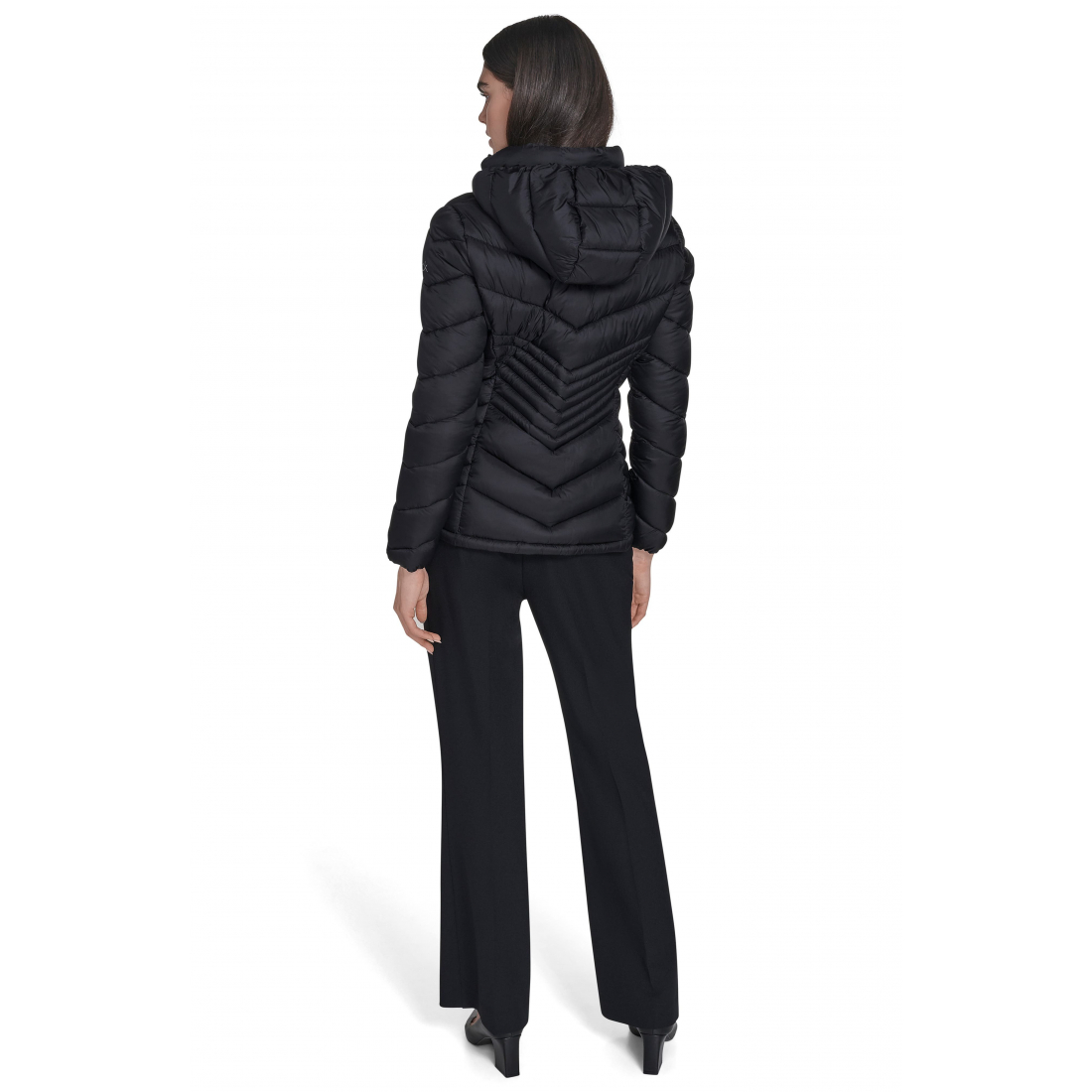 'Water Resistant Chevron Quilted Puffer Jacket' pour Femmes