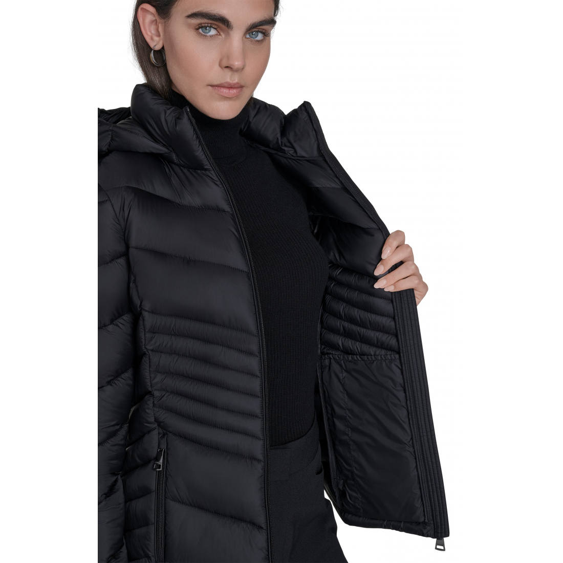 'Water Resistant Chevron Quilted Puffer Jacket' pour Femmes