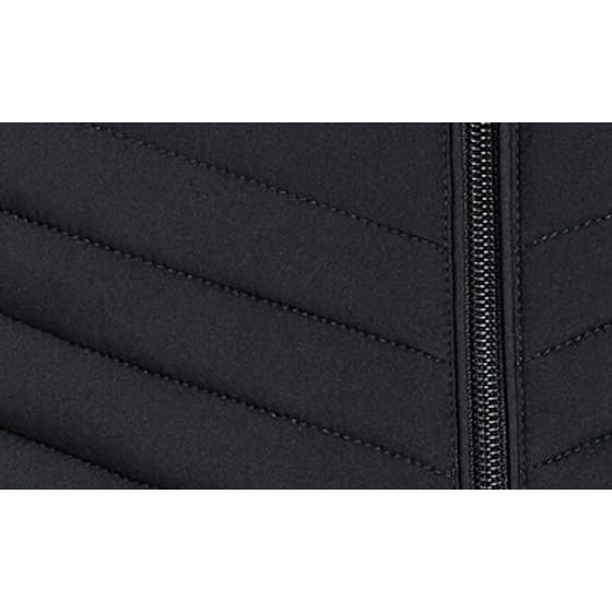 'Water Resistant Chevron Quilted Puffer Jacket' pour Femmes