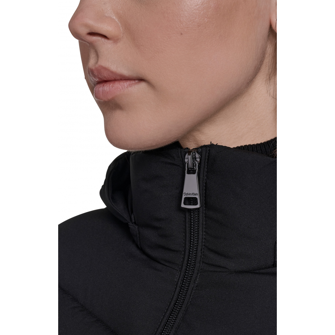 'Water Resistant Chevron Quilted Puffer Jacket' pour Femmes