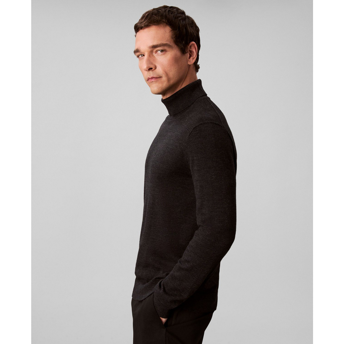 'Merino Wool Blend Turtleneck Sweater' pour Hommes