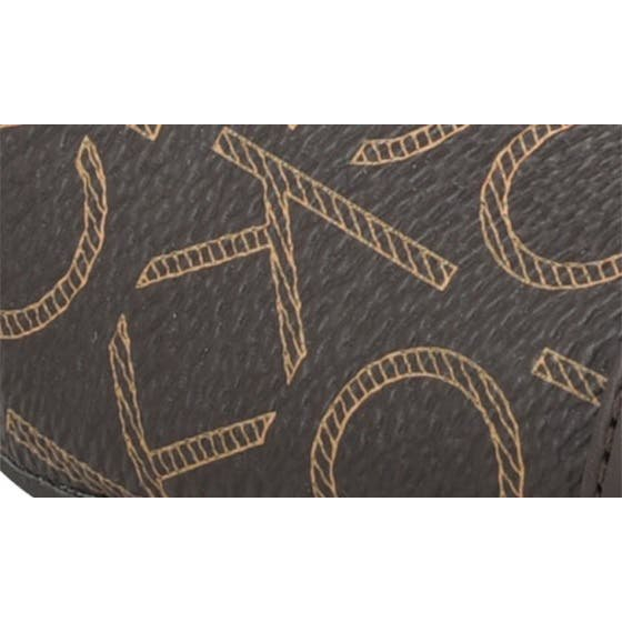 'Unesta Pointed Toe Pump' pour Femmes