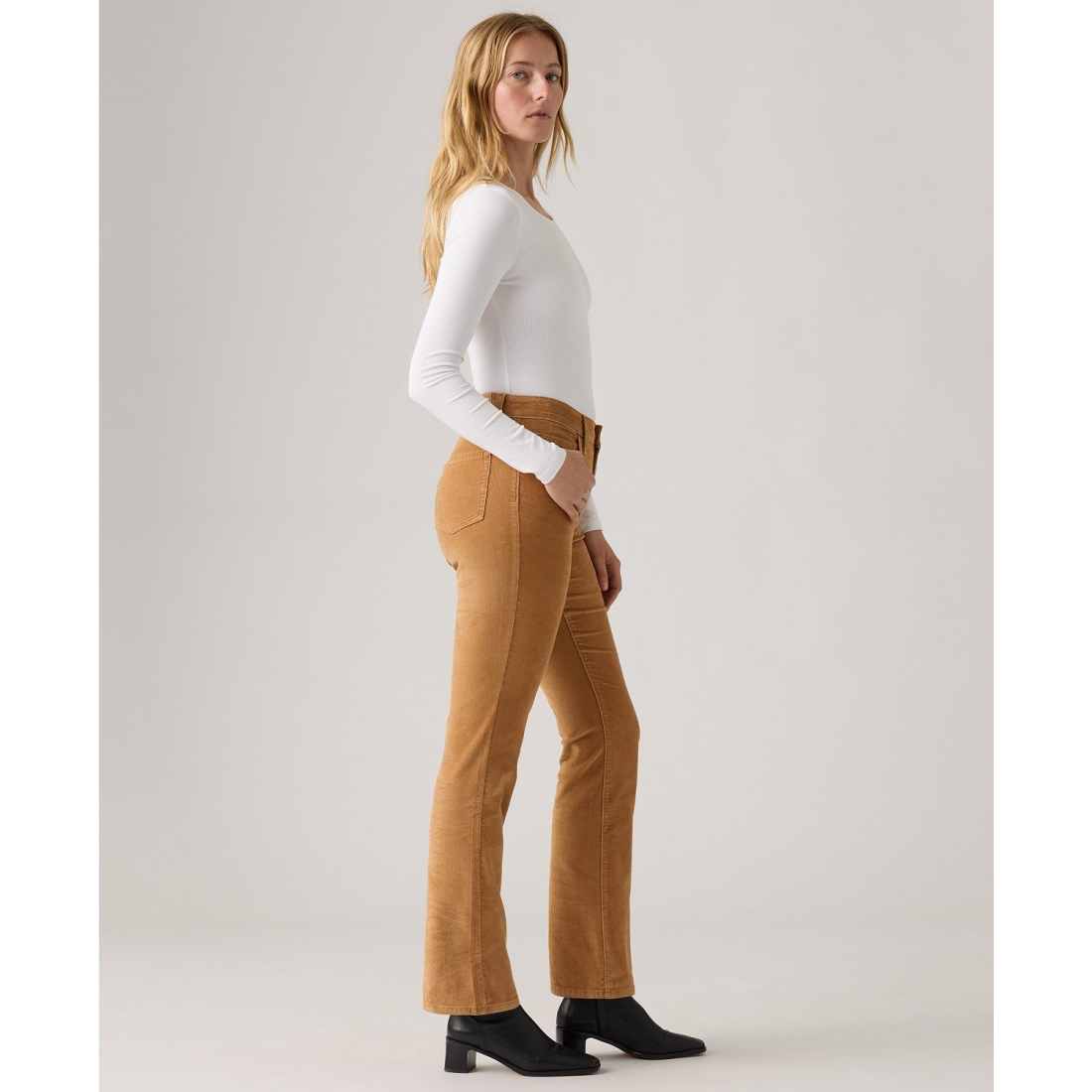 '725 High-Waist Classic Stretch Bootcut Jeans' pour Femmes