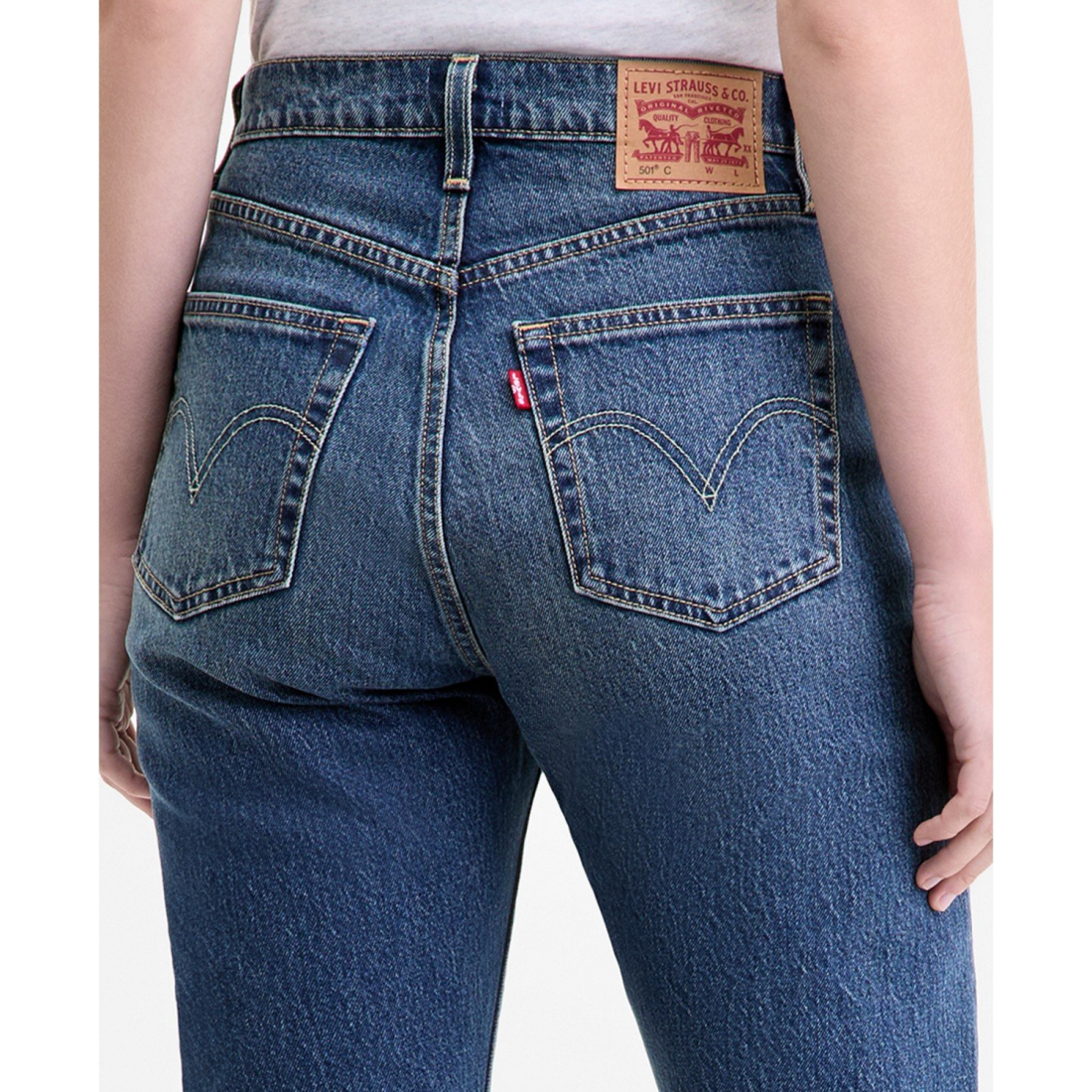 'Levi’s® 501 Curve Straight-Leg High-Rise Jeans' pour Femmes