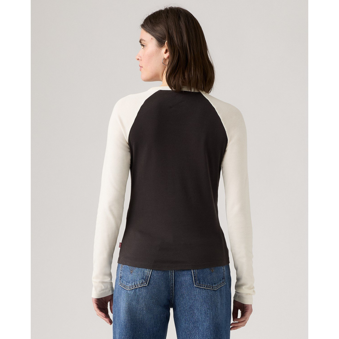 'Graphic Essential Raglan Long Sleeve Top' pour Femmes
