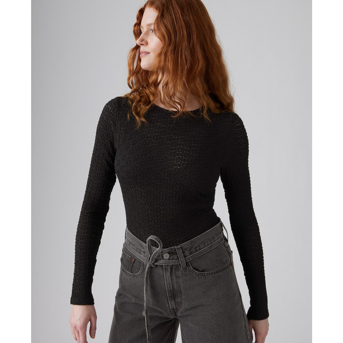 'Premium Anika Crewneck Long Sleeve Top' pour Femmes