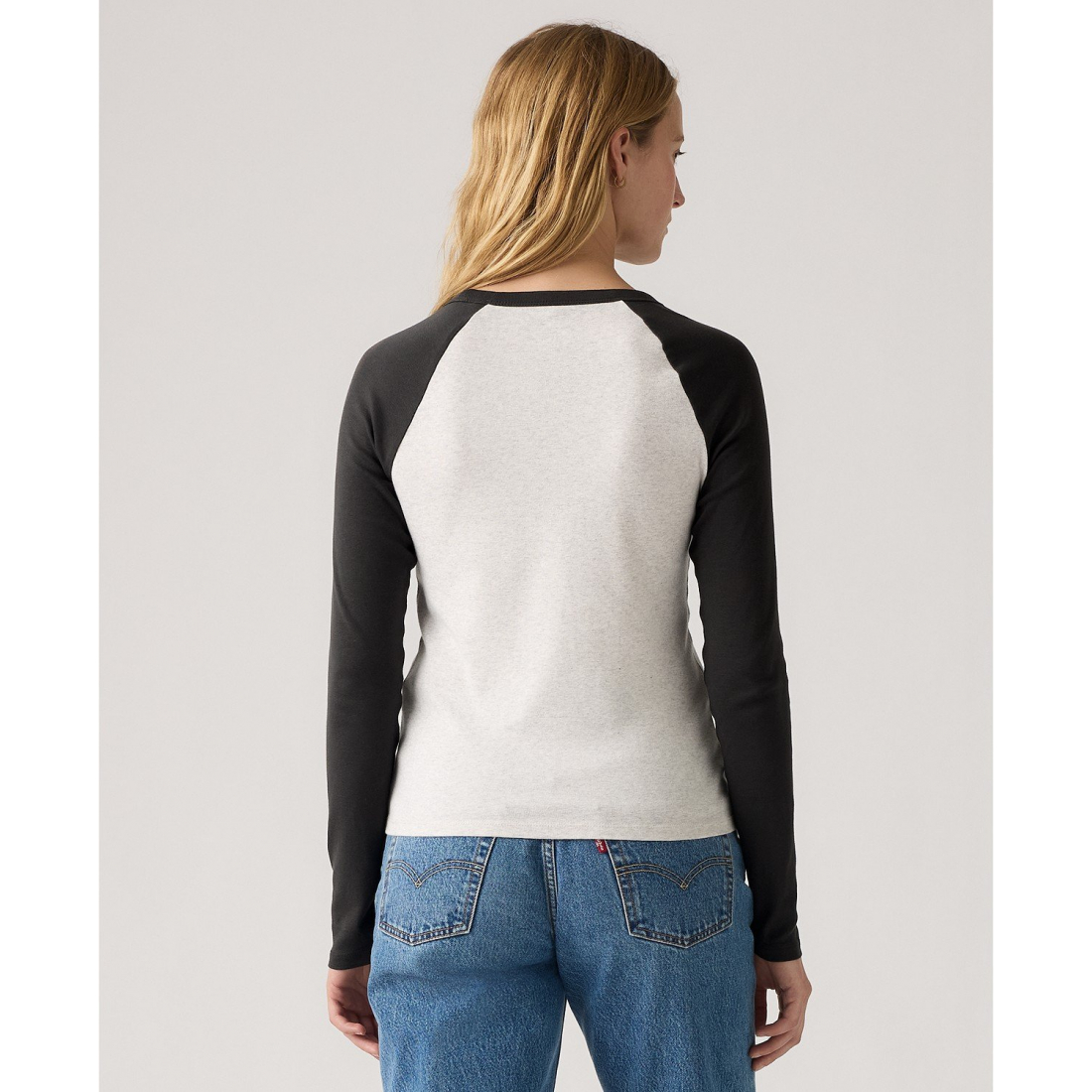 'Graphic Essential Raglan Long Sleeve Top' pour Femmes