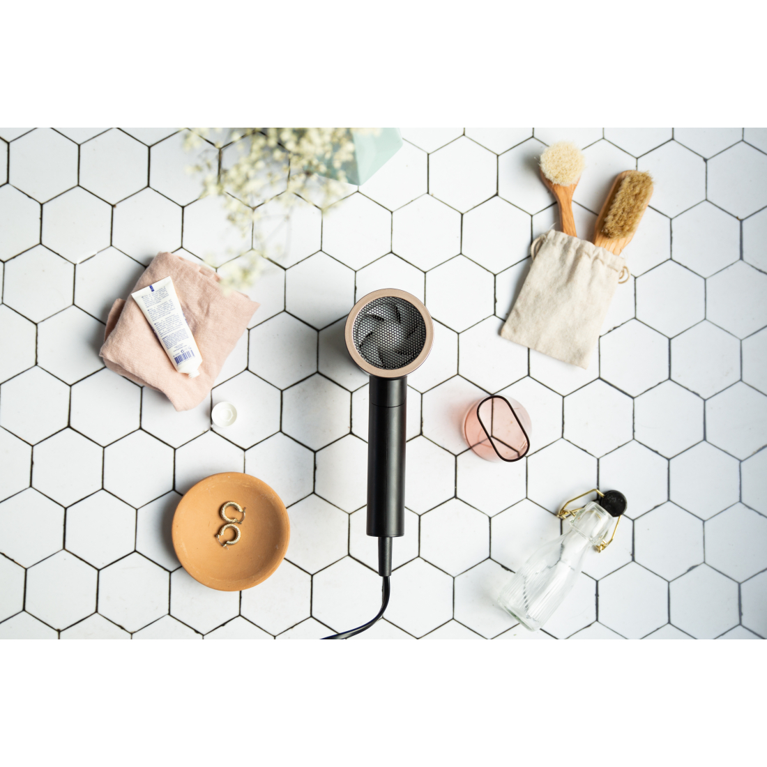 Sèche-cheveux ionique