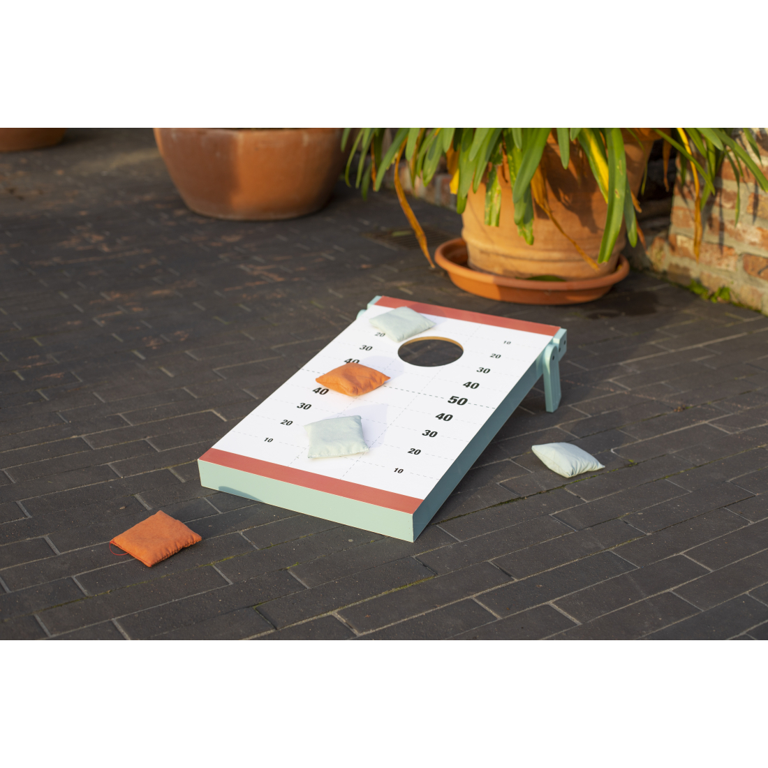 Jeu 2 en 1 lancer de sacs et morpion