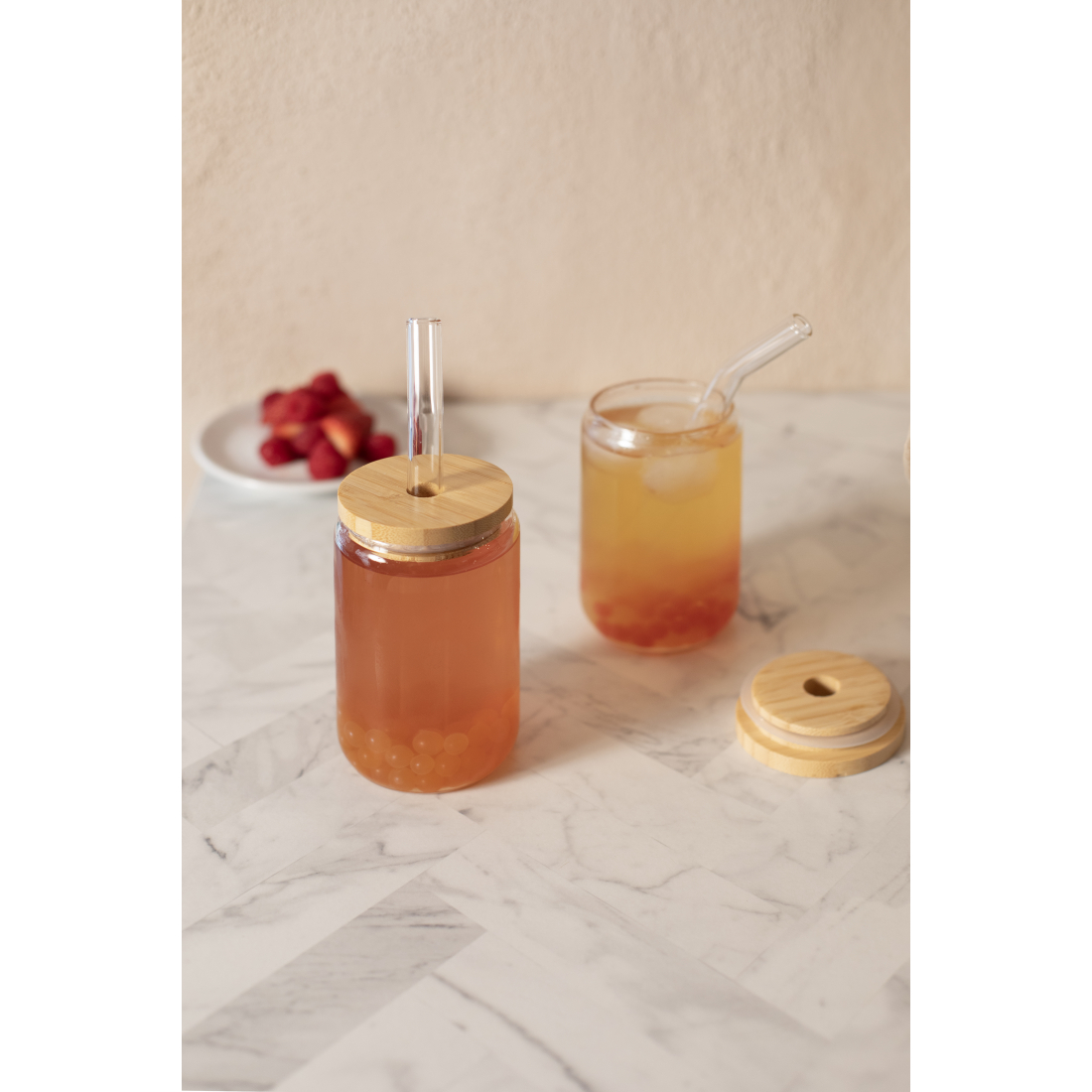 Set Of 2 Glasses With Straws