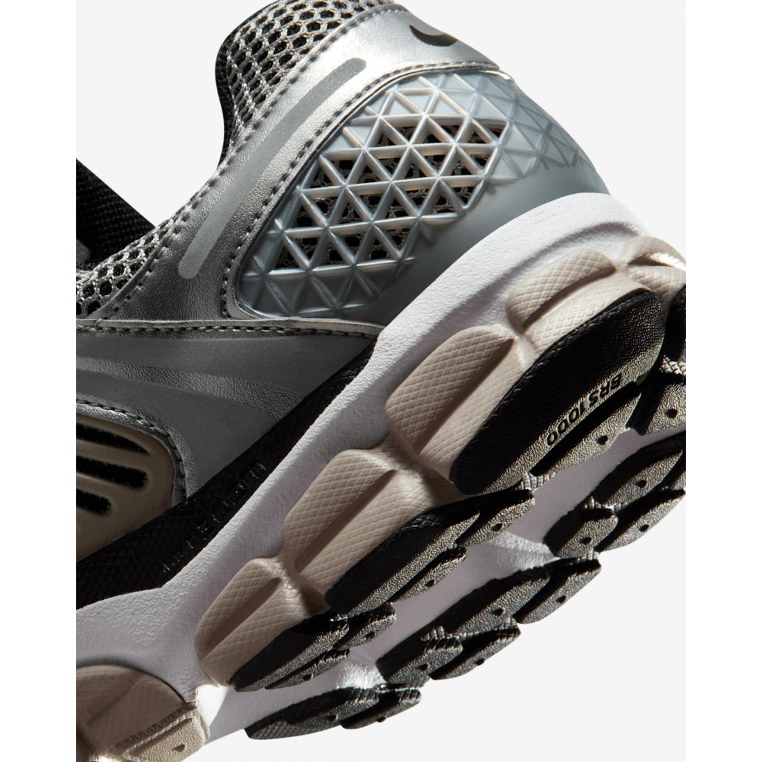 'Zoom Vomero 5' Sneakers