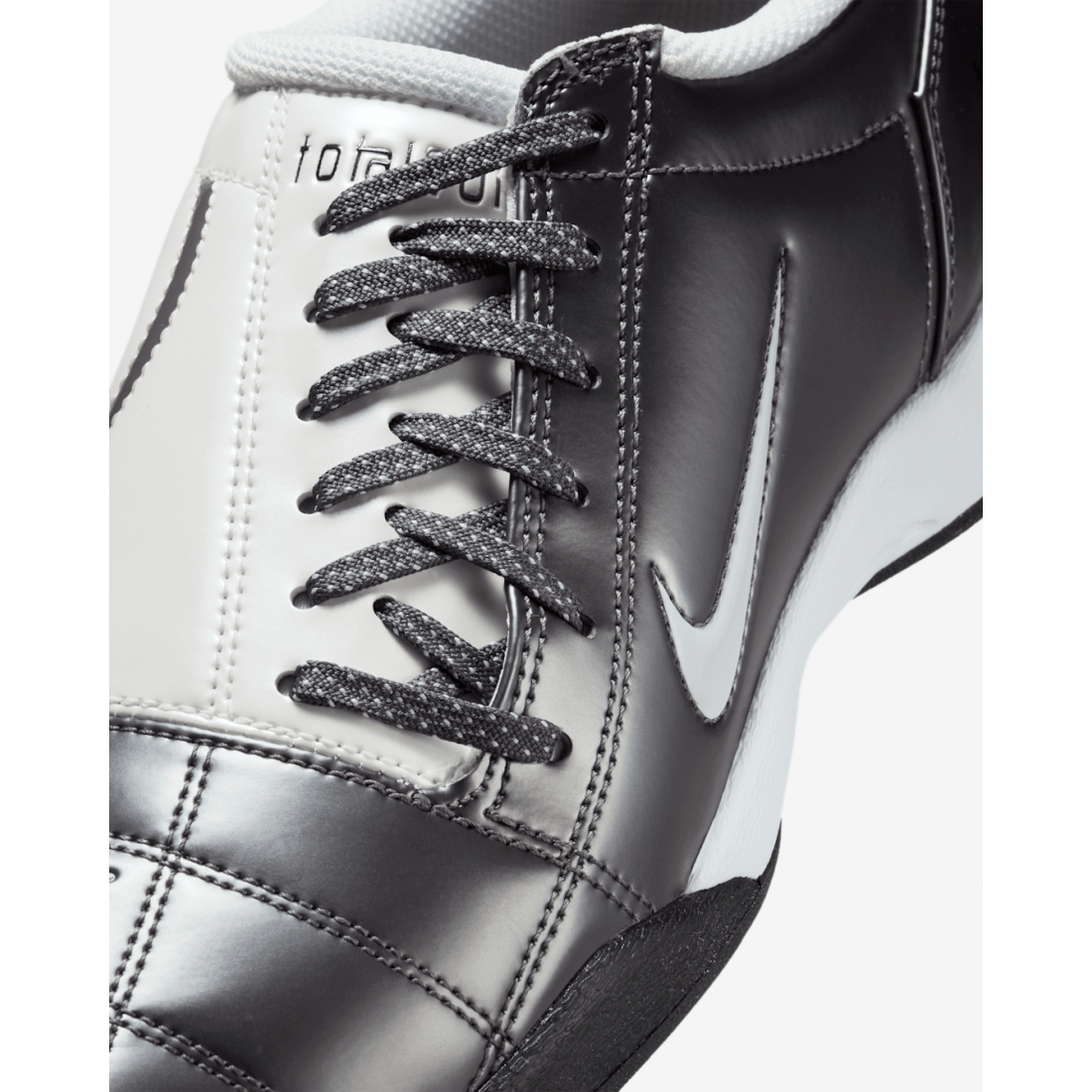 Sneakers 'Total 90'