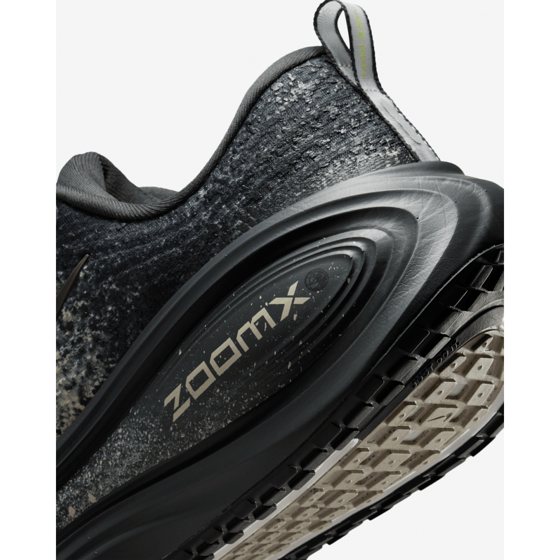 'Vomero Plus' Sneakers