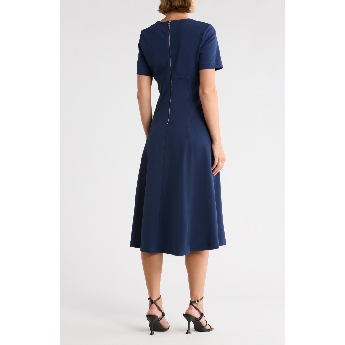 Robe ajustée et évasée 'Jewel Neck' pour Femmes