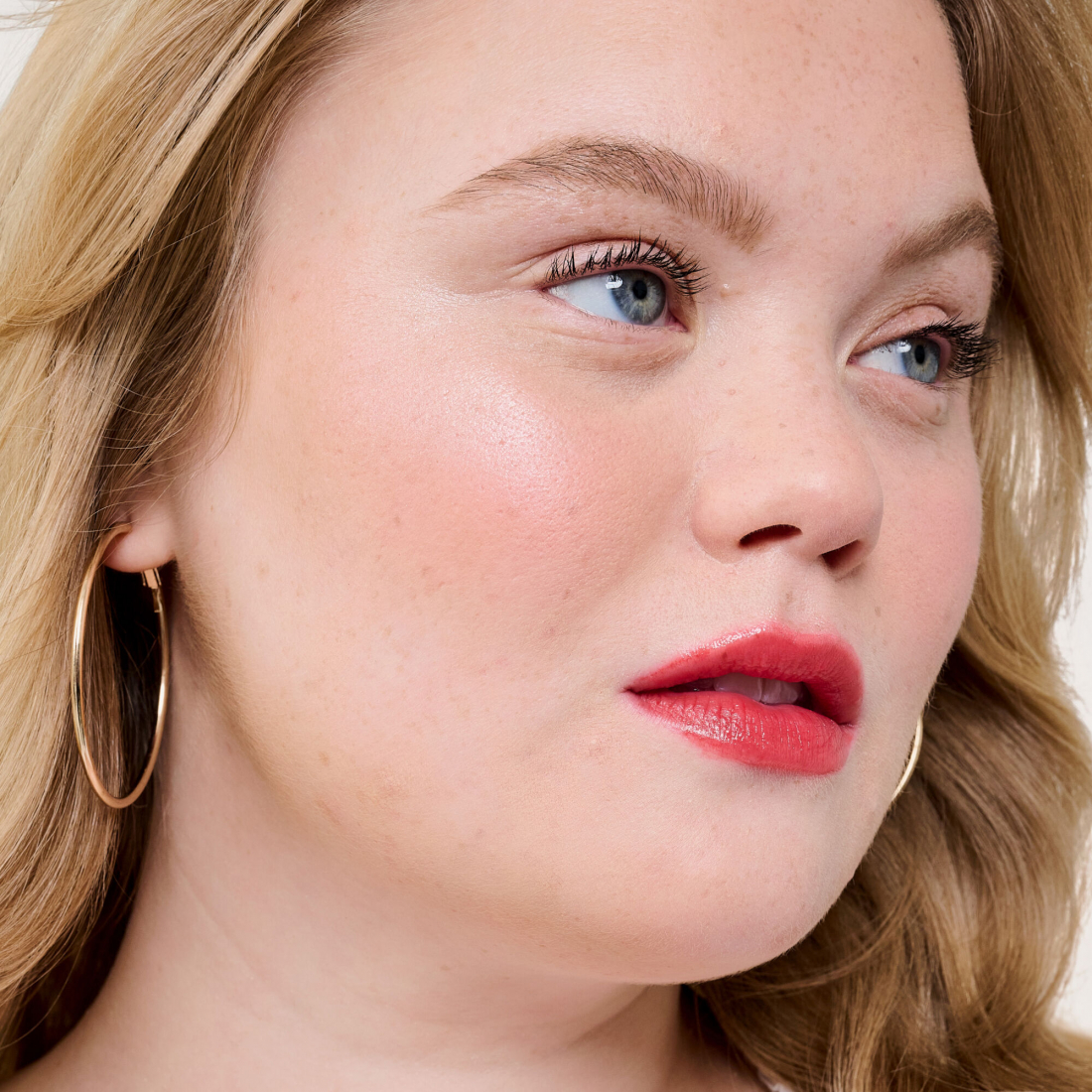 Poudre illuminatrice 'Glow La-La' - Aurora 3 g