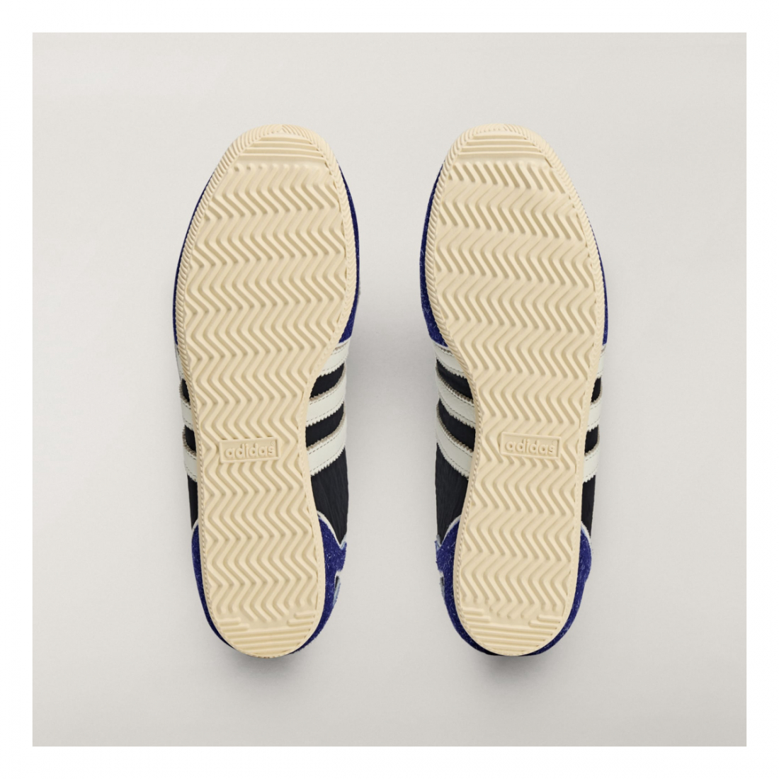 Sneakers 'Japan Lo Brain Dead'