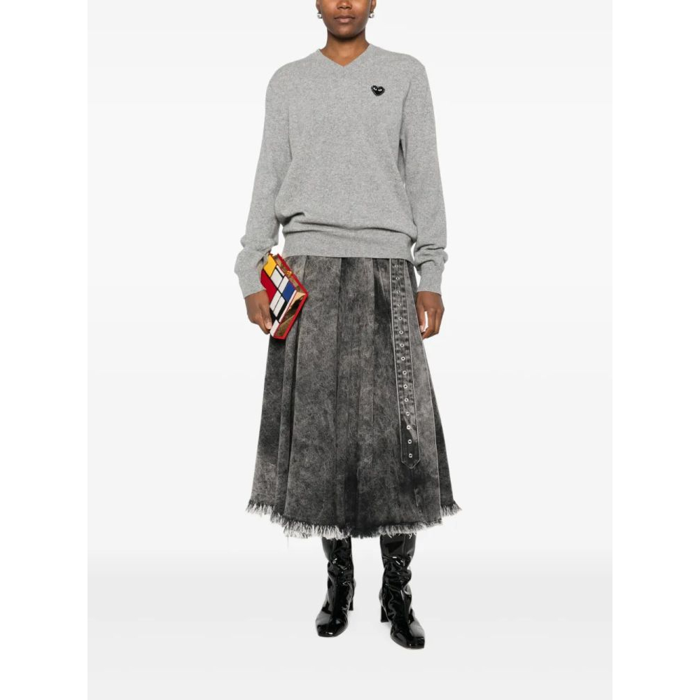 'Heart-Embellished V-Neck' Sweater