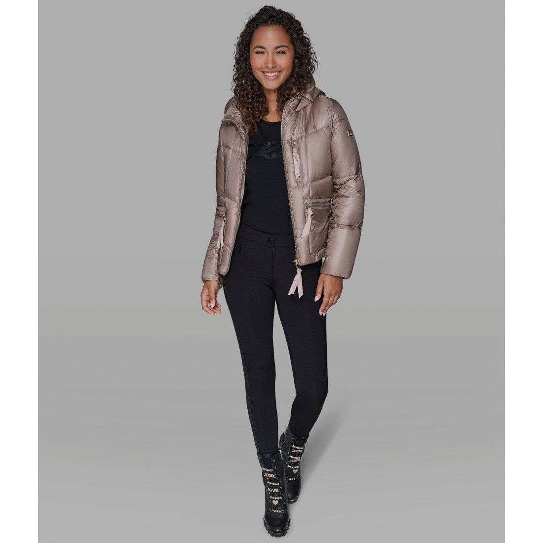 'Short Hooded Puffer' für Damen