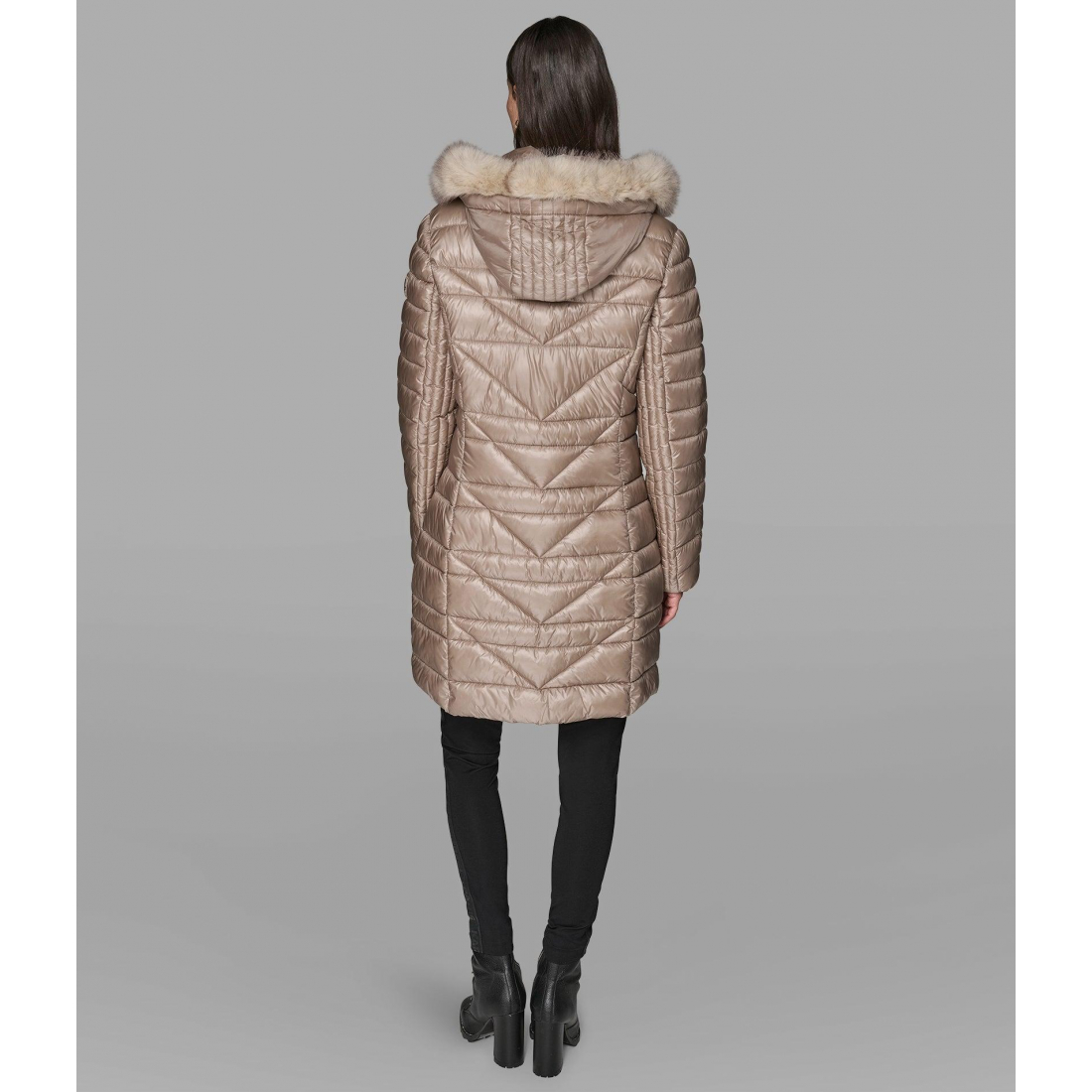 'Mid-Length Puffer With Faux Fur Trim' pour Femmes